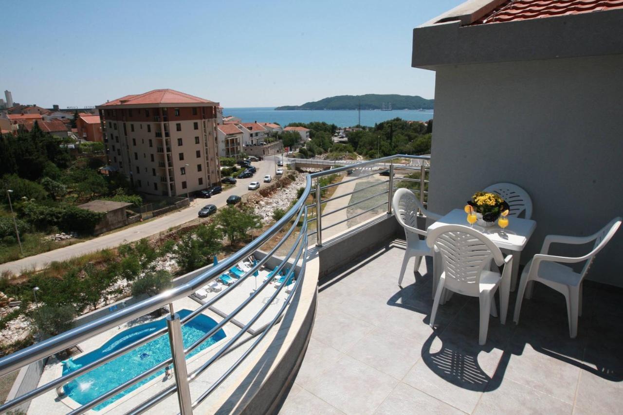 Villa Andjelina Budva Bagian luar foto